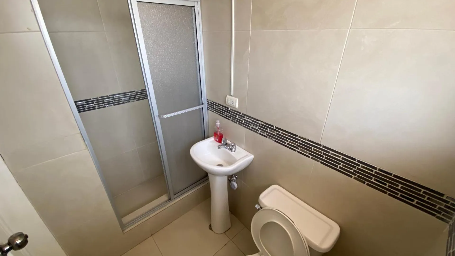 Departamento Gigante De 4 Dormitorios Para 10 Huespedes En El Centro Historico III Cuenca Apartament